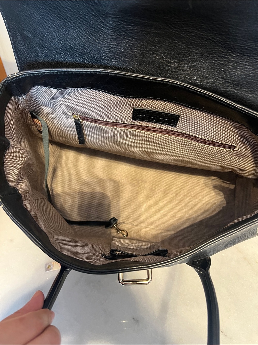 Dooney & Bourke Black Pebbled Leather Tote with Contrast Stitching - Picture 2 of 6
